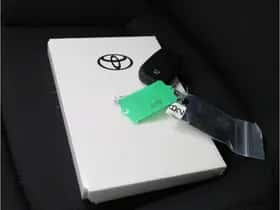 Toyota C-HR (2026) thumbnail 11