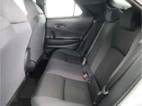 Toyota C-HR (2026) thumbnail 18
