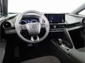 Toyota C-HR (2026) thumbnail 7