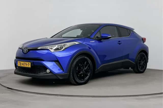 Toyota C-HR (2018) thumbnail 1