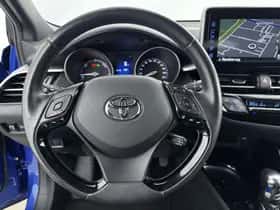 Toyota C-HR (2018) thumbnail 16
