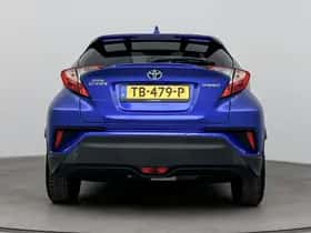 Toyota C-HR (2018) thumbnail 18