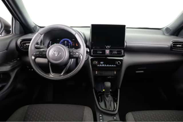 Toyota Yaris_Cross (2026) thumbnail 4