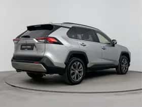 Toyota RAV4 (2024) thumbnail 2