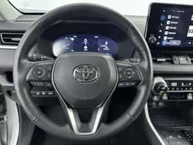 Toyota RAV4 (2024) thumbnail 17