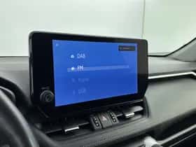 Toyota RAV4 (2024) thumbnail 25