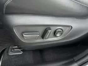 Toyota RAV4 (2024) thumbnail 28