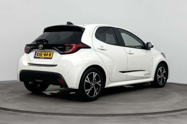 Toyota Yaris (2026) thumbnail 2