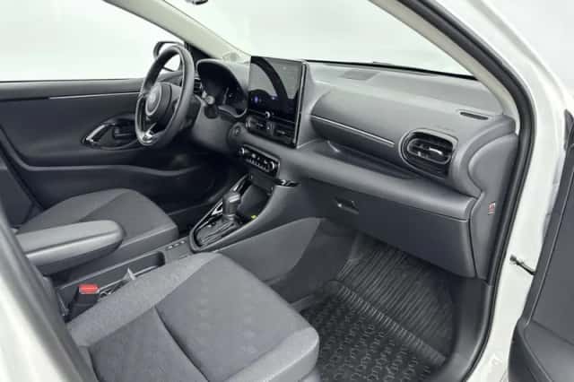 Toyota Yaris (2026) thumbnail 6