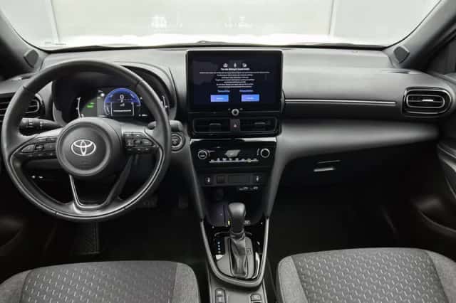 Toyota Yaris_Cross (2025) thumbnail 4