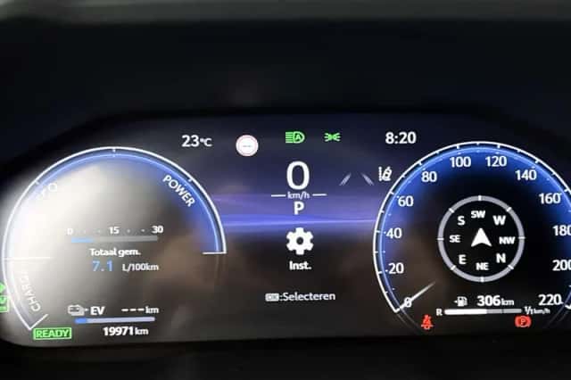 Toyota RAV4 (2025) thumbnail 5