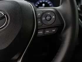 Toyota Corolla_Cross (2025) thumbnail 18