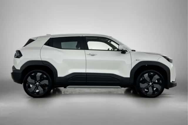 Toyota Urban_Cruiser (2026) thumbnail 2