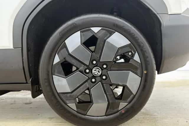 Toyota Urban_Cruiser (2026) thumbnail 4
