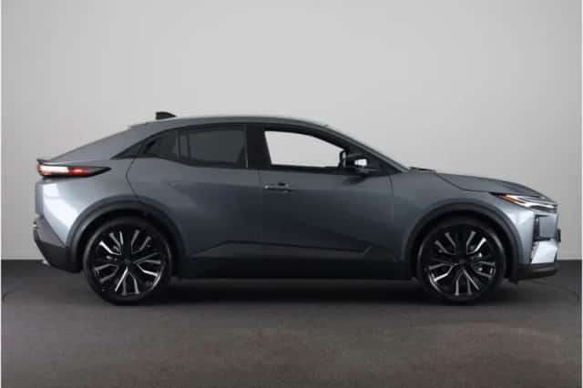 Toyota C-HR+ (2026) thumbnail 3