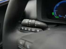 Toyota C-HR (2026) thumbnail 17