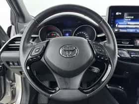 Toyota C-HR (2019) thumbnail 17