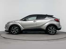 Toyota C-HR (2019) thumbnail 3