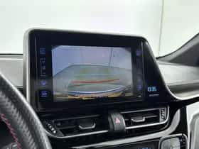 Toyota C-HR (2019) thumbnail 7