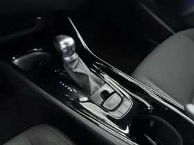 Toyota C-HR (2019) thumbnail 10