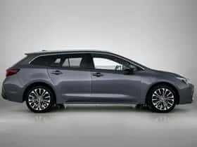 Toyota Corolla_Touring_Sports (2025) thumbnail 12