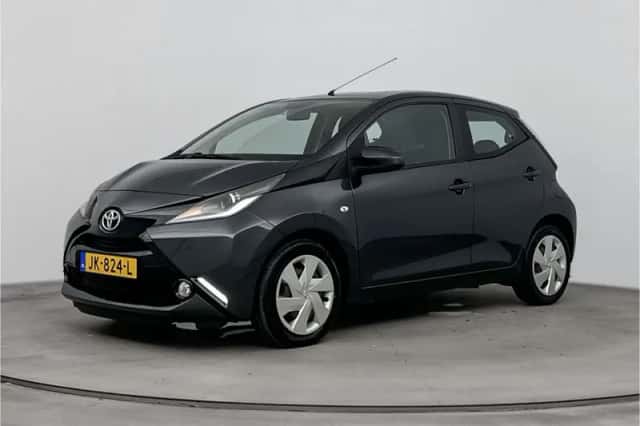 Toyota Aygo (2016) thumbnail 1