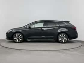 Toyota Corolla_Touring_Sports (2026) thumbnail 3