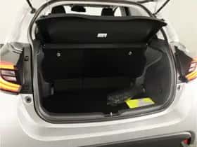 Toyota Yaris (2026) thumbnail 24