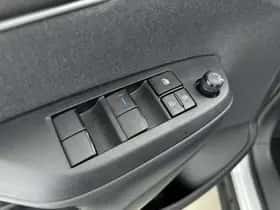 Toyota Yaris_Cross (2024) thumbnail 19
