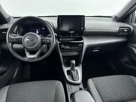 Toyota Yaris_Cross (2024) thumbnail 4