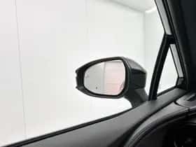 Toyota C-HR (2024) thumbnail 32
