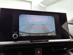 Toyota C-HR (2024) thumbnail 8