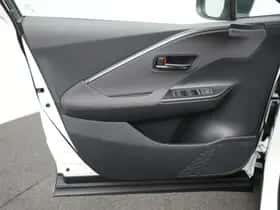 Toyota C-HR (2026) thumbnail 16
