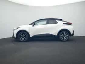 Toyota C-HR (2026) thumbnail 3