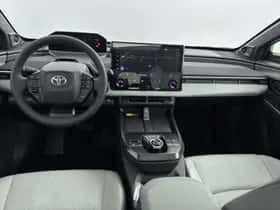 Toyota C-HR+ (2026) thumbnail 6