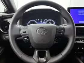Toyota C-HR (2025) thumbnail 16