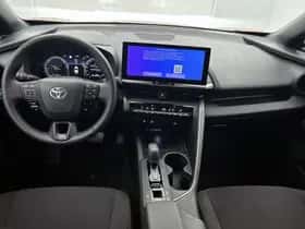 Toyota C-HR (2025) thumbnail 4