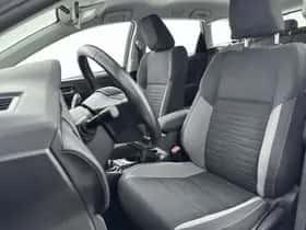 Toyota Auris (2017) thumbnail 15