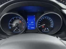 Toyota Auris (2017) thumbnail 5