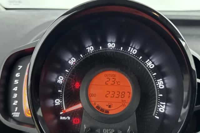 Toyota Aygo (2021) thumbnail 5