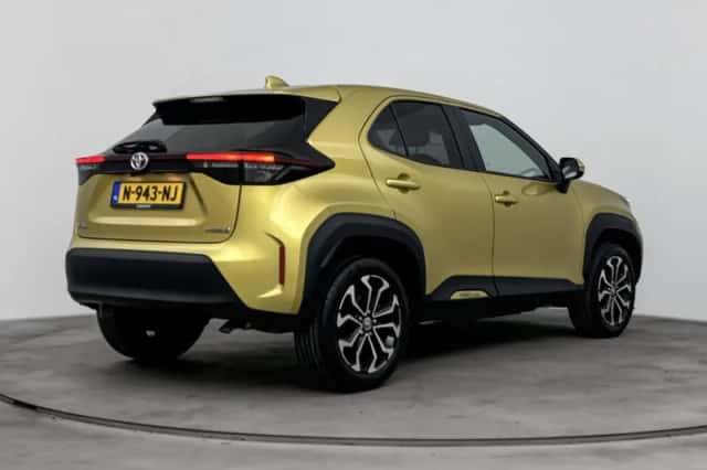 Toyota Yaris_Cross (2021) thumbnail 2