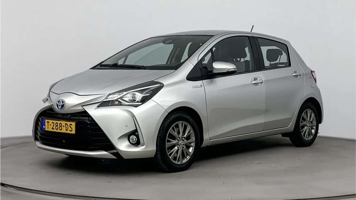 Toyota Yaris (2019) — foto 1