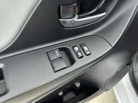 Toyota Yaris (2019) thumbnail 21