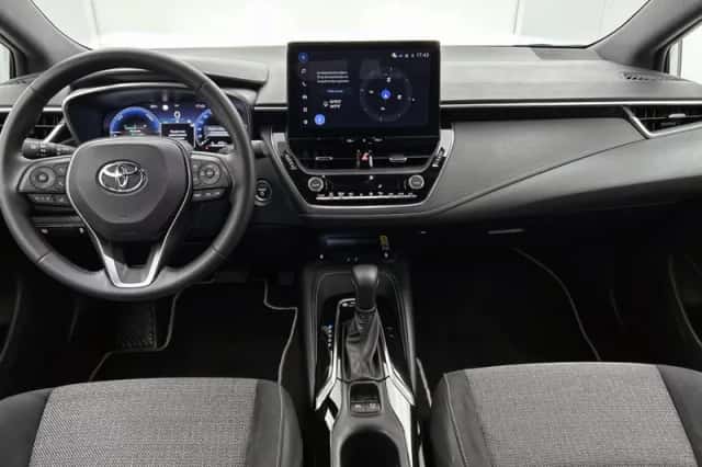 Toyota Corolla_Touring_Sports (2025) thumbnail 4