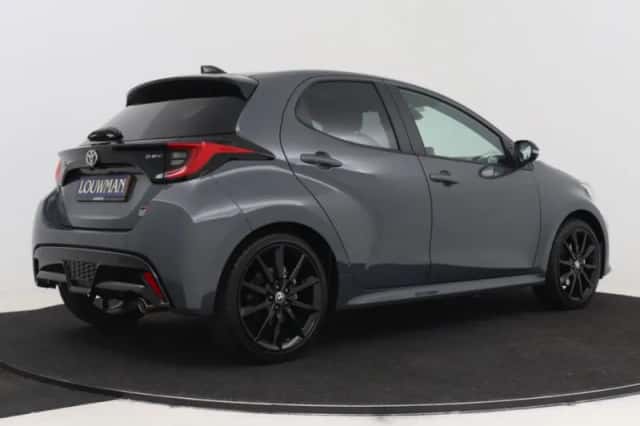 Toyota Yaris (2026) thumbnail 2
