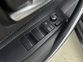 Toyota Corolla_Touring_Sports (2022) thumbnail 21