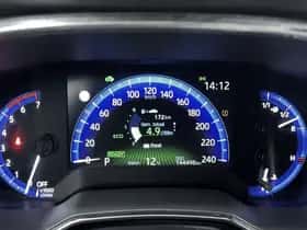 Toyota Corolla_Touring_Sports (2022) thumbnail 5