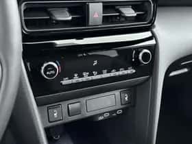 Toyota Yaris_Cross (2026) thumbnail 11