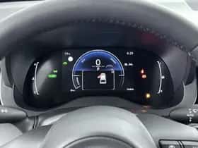 Toyota Yaris_Cross (2026) thumbnail 6