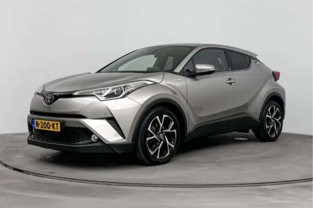 Toyota C-HR (2019) thumbnail 1